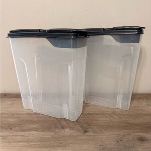 Black and Clear Food Storage Containers